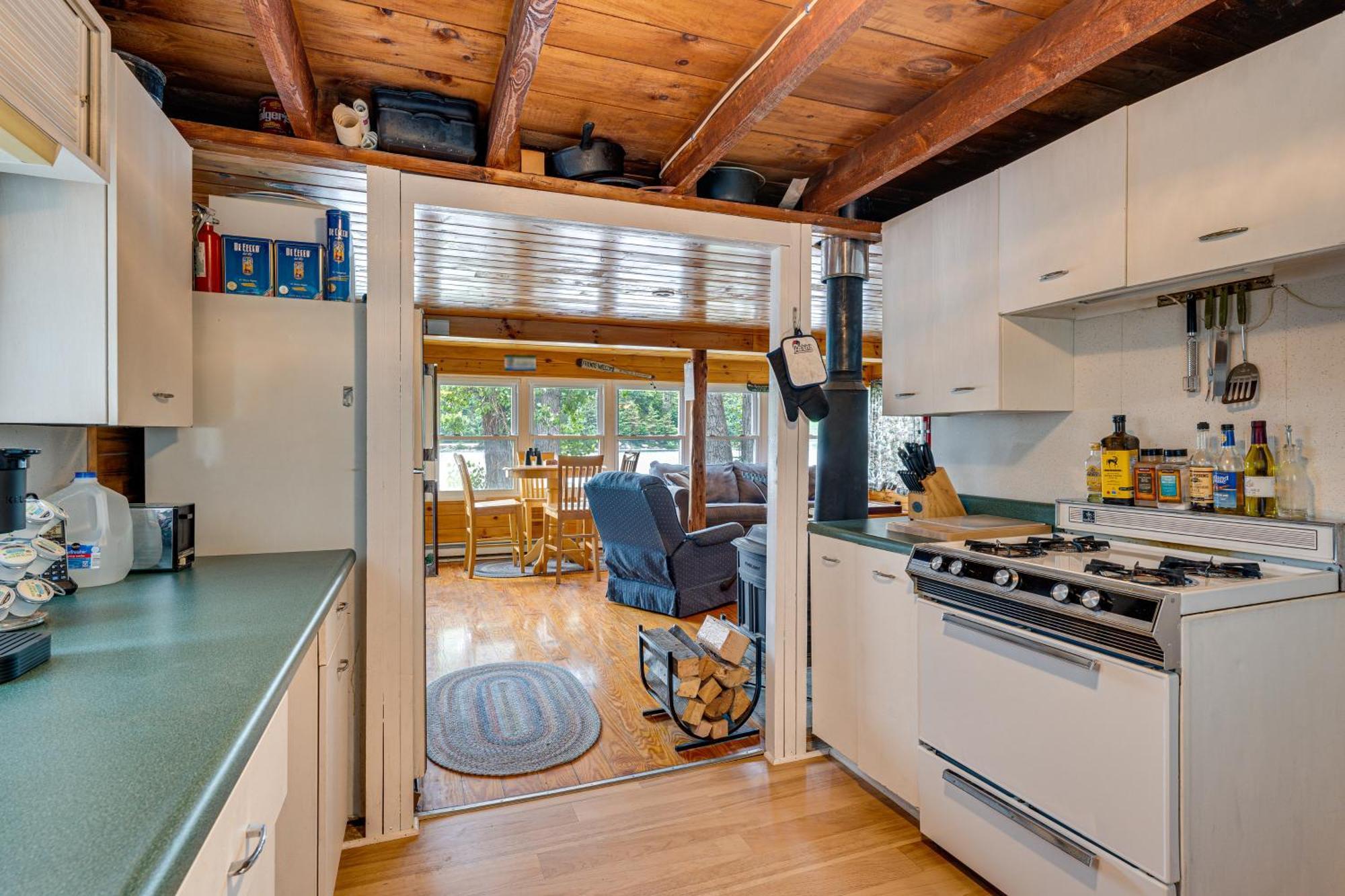 Waterfront Home On Lake Champlain With Dock And Kayaks Orwell Exterior photo