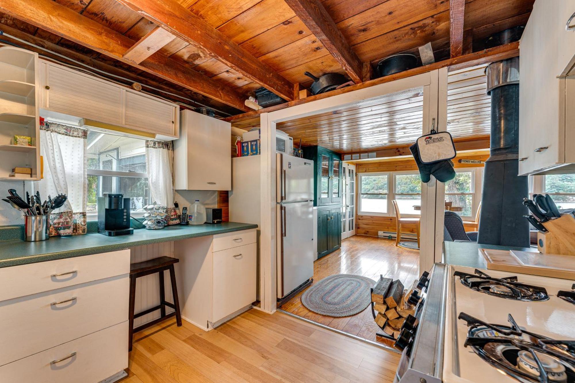 Waterfront Home On Lake Champlain With Dock And Kayaks Orwell Exterior photo